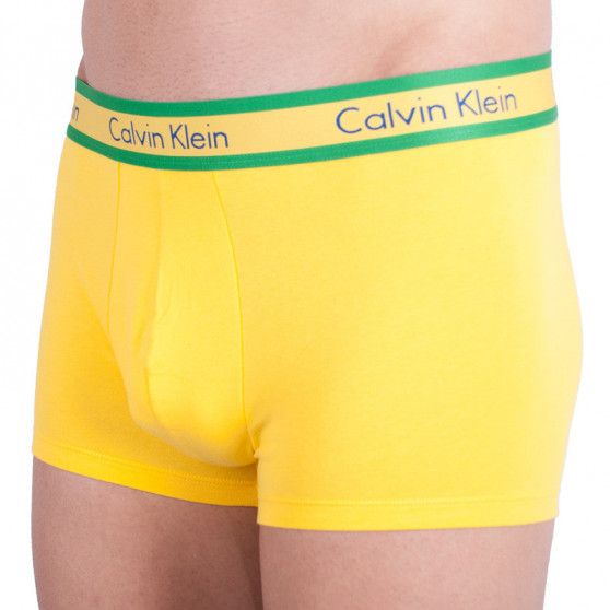 Ανδρικό σορτς μποξεράκι Calvin Klein κίτρινο (NB1443A-3BZ)