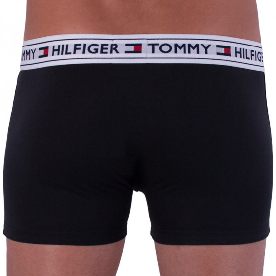 Ανδρικό σορτς μποξεράκι Tommy Hilfiger μαύρο (UM0UM00515 990)