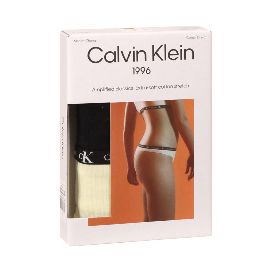 2PACK γυναικείο στρινγκ Calvin Klein πολύχρωμο (QD3990E-BP5)