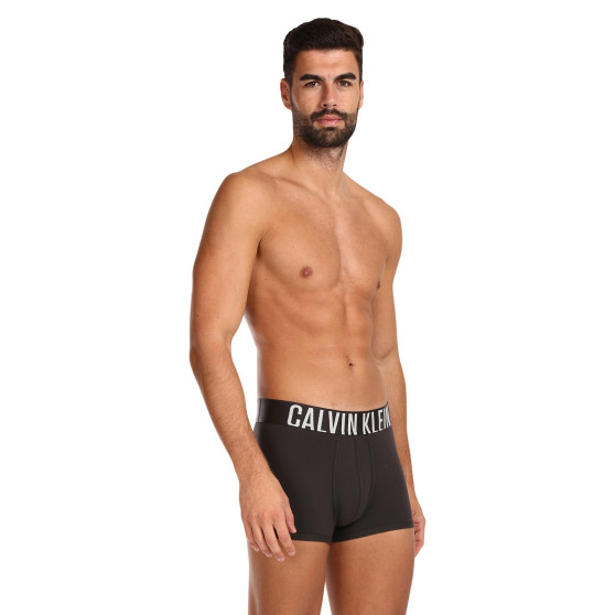 Ανδρικό σορτς μποξεράκι Calvin Klein μαύρο (NB1042A-001)